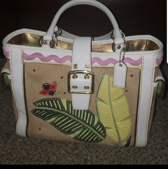 Coach White/Beige Ladybug Tote Bag . - Picture 4 of 8